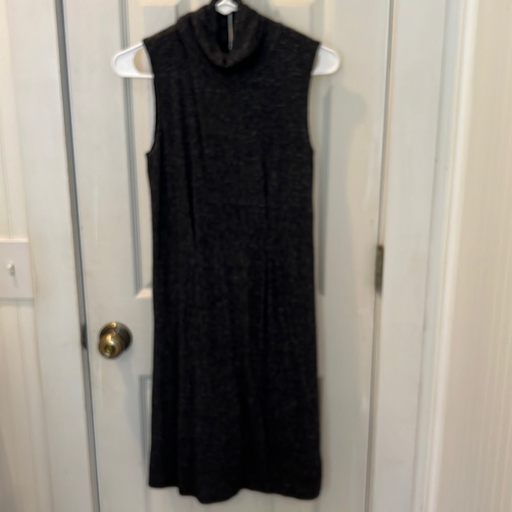 Mock neck sleeveless sweater dress